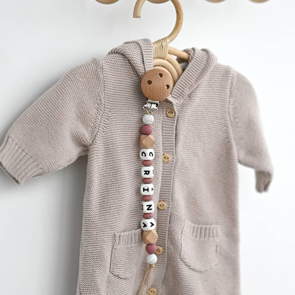 Lantisor personalizat cu litere din silicon