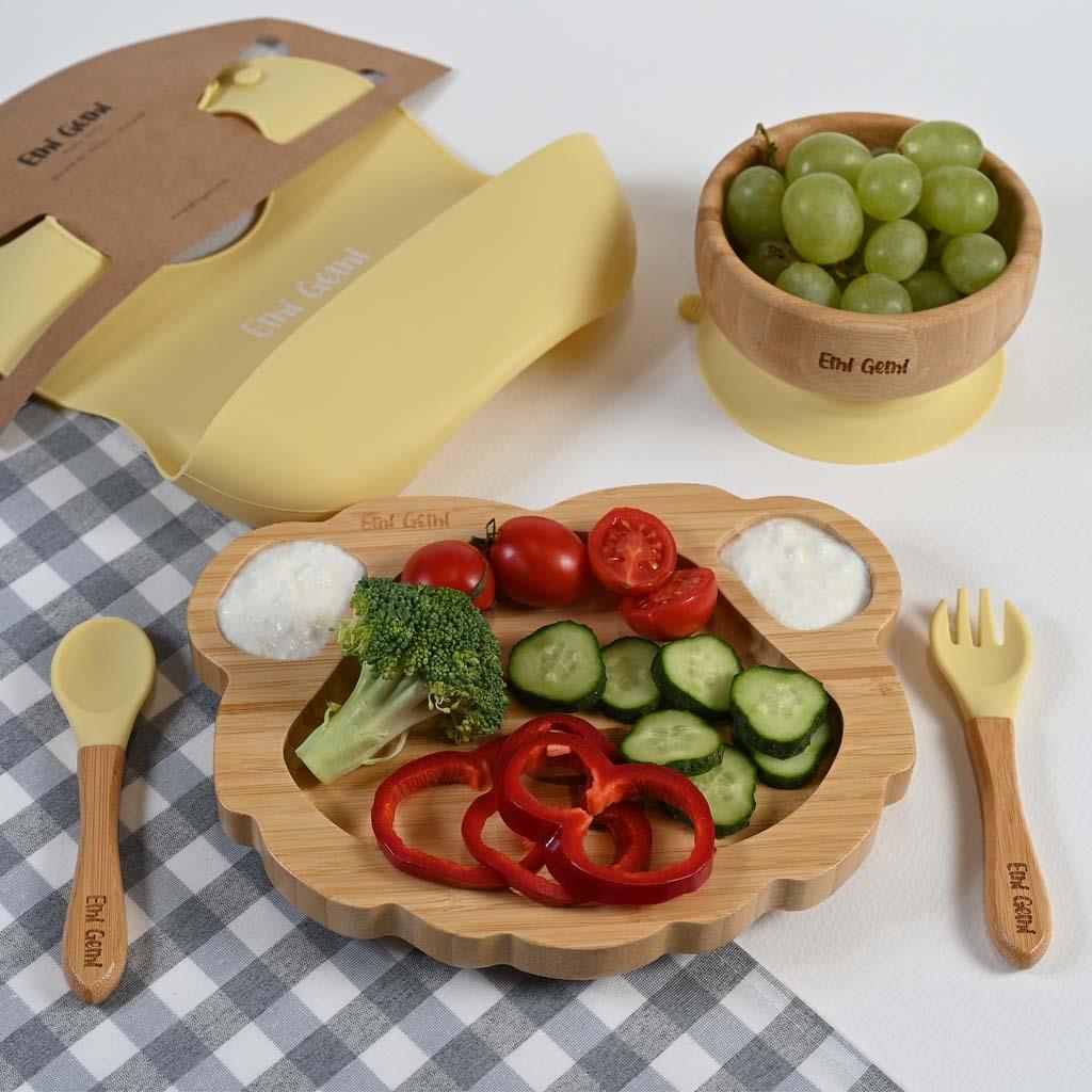 Set diversificare Starter – veselă bambus 3 piese, forma Leu Galben